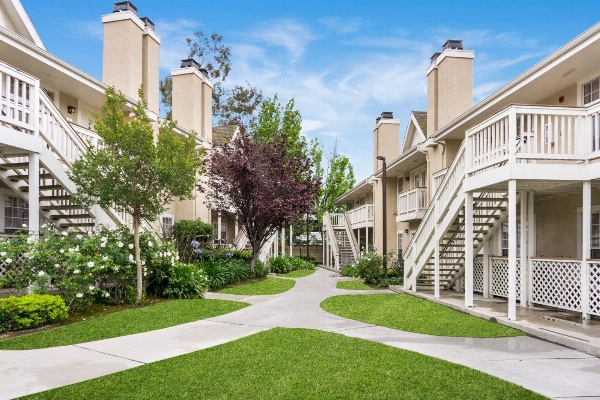 Chase Suites Hotel In Newark image 5